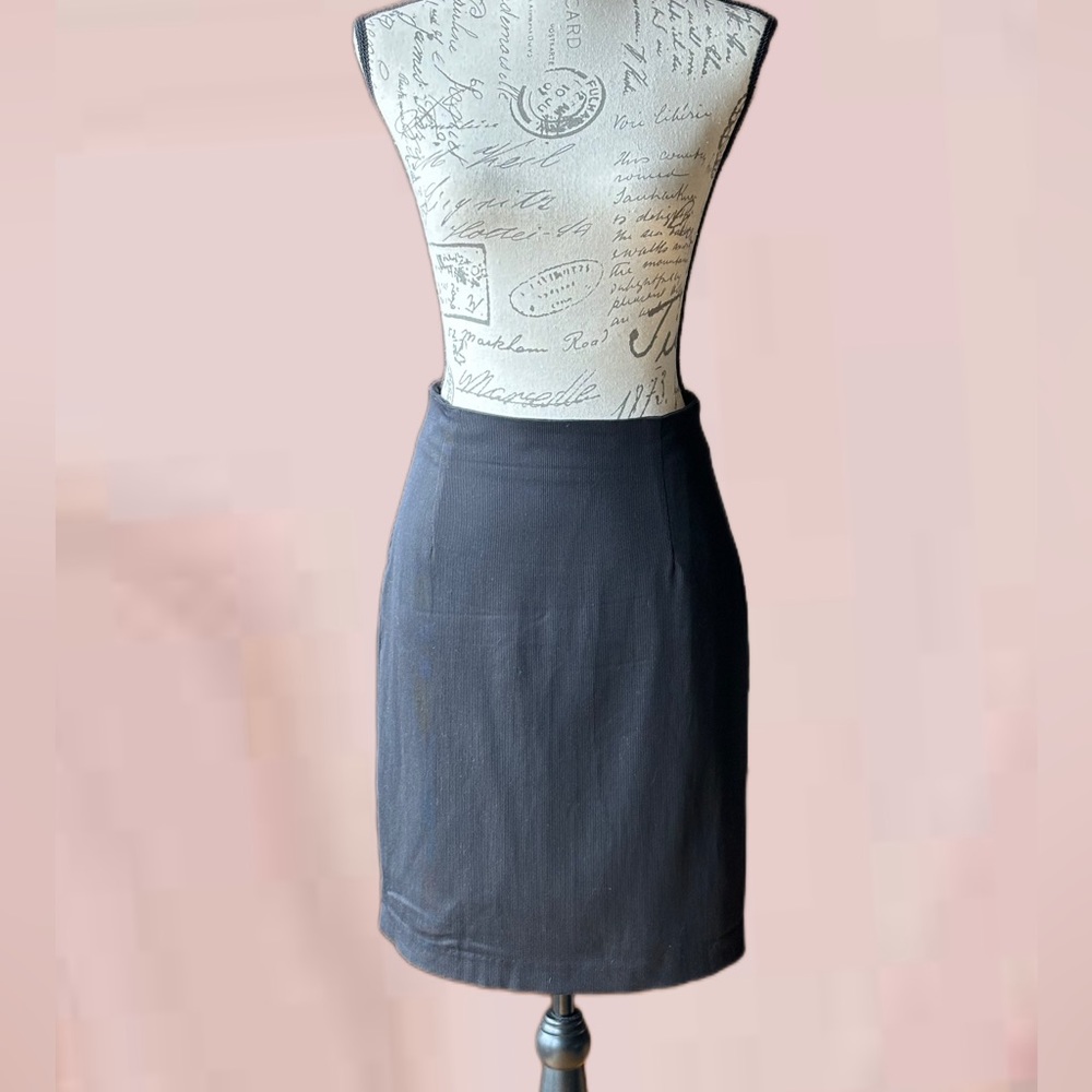 Cline-Kolarek Pencil Skirt (10) Fits like a “6”, Like New
